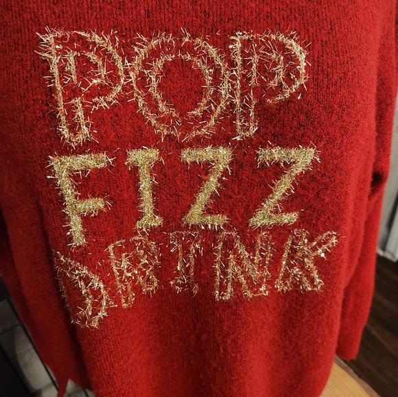 Torrid red sweater size 3 - Picture 4 of 5